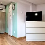Apartment Blisko Dworca Host Nawrot 56 Lodz