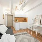 Apartment Blisko Dworca Host Nawrot 56