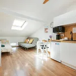 Apartment Blisko Dworca Host Nawrot 56