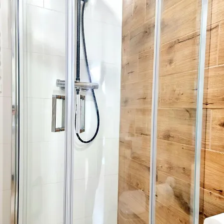 Blisko Dworca Host Nawrot 56 Łódź