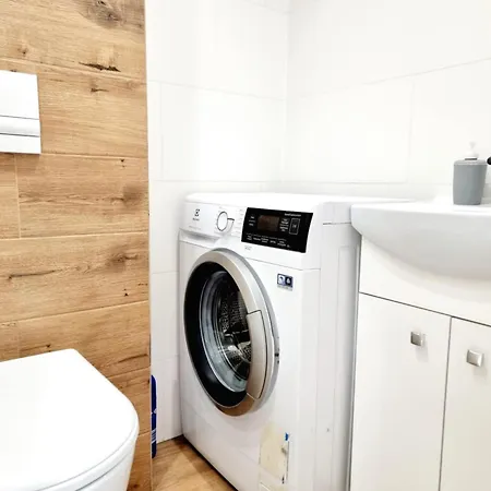 Apartament Blisko Dworca Host Nawrot 56 *