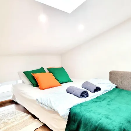 Διαμέρισμα Blisko Dworca Host Nawrot 56 *