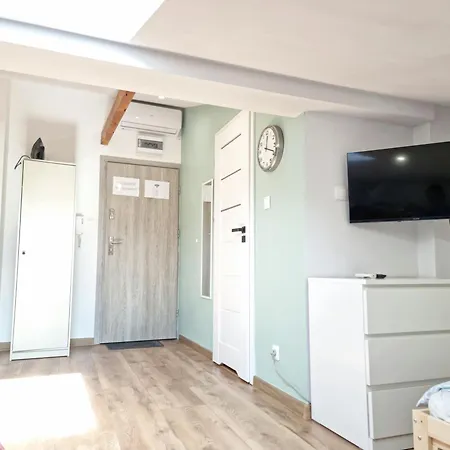 Blisko Dworca Host Nawrot 56 Apartament