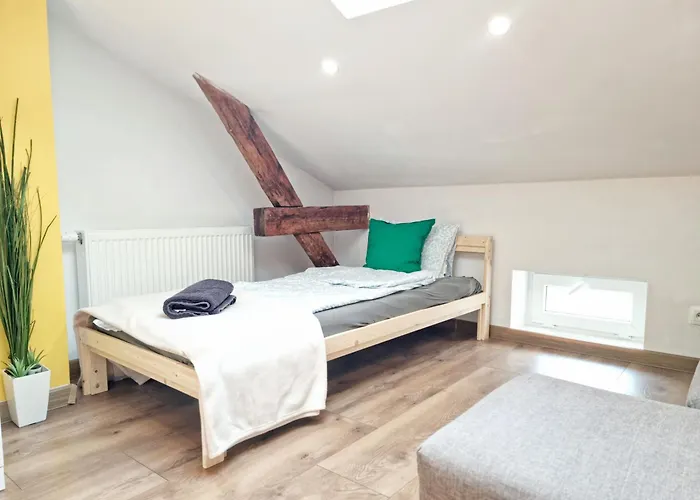 Blisko Dworca Host Nawrot 56 * Łódź